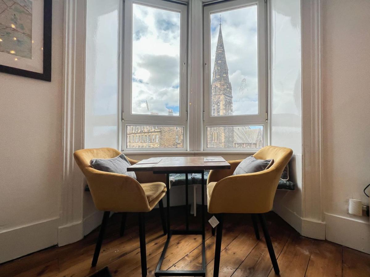 Bohemian 1Br Flat In Abbeyhill Appartement Edinburgh Buitenkant foto
