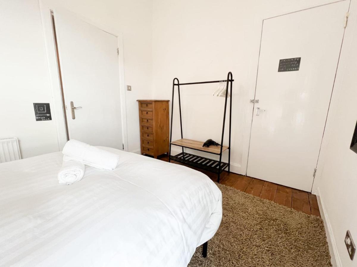 Bohemian 1Br Flat In Abbeyhill Appartement Edinburgh Buitenkant foto